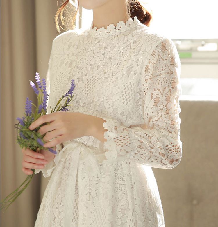 Pre-order เดรสขาว พรีเวดดิ้ง แขนยาว ลูกไม้ สีขาว