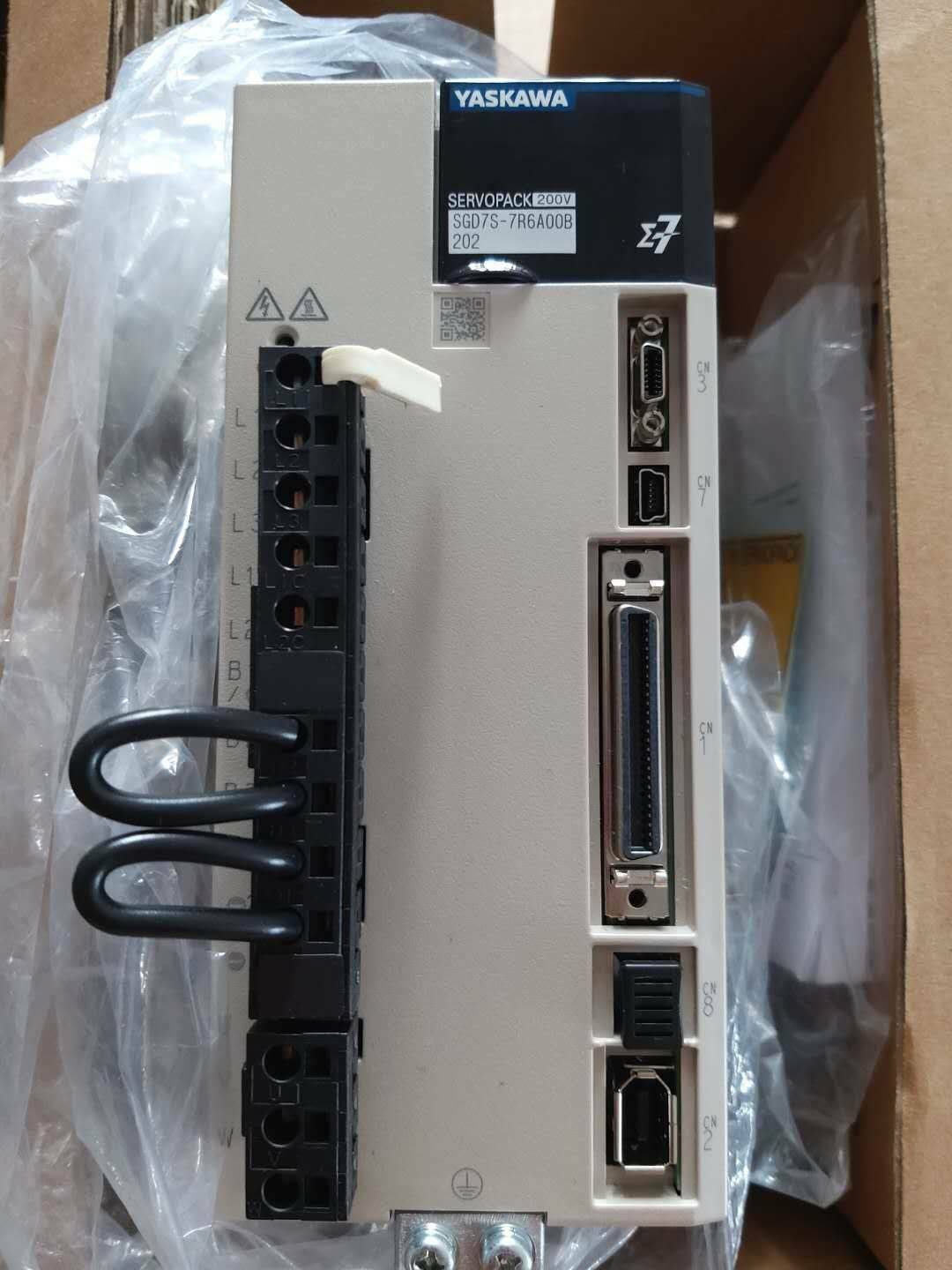 SGD7S-7R6A00B202 SERVOPACK " YASKAWA "