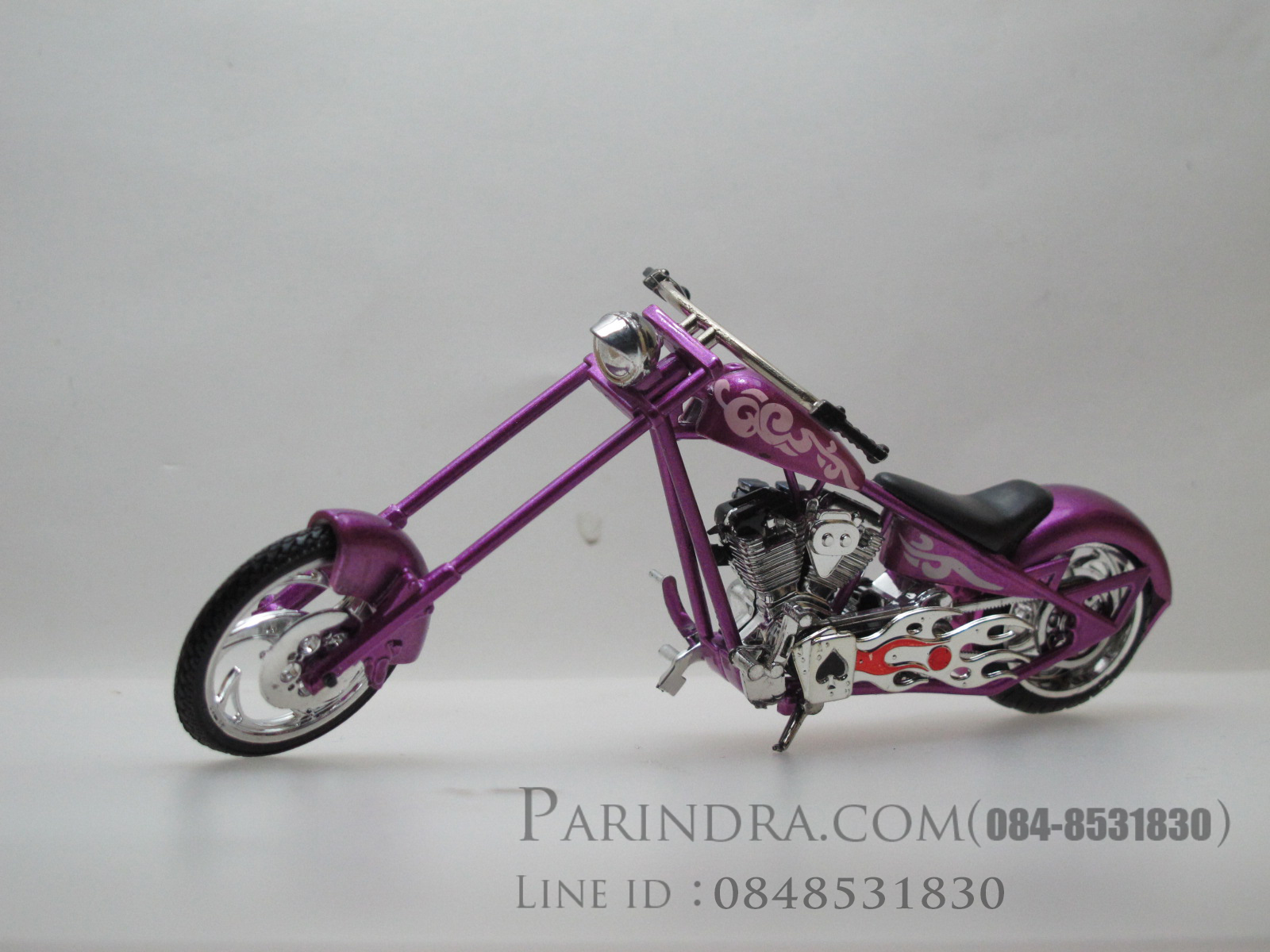 โมเดลรถมอเตอร์ไซค์ ช๊อปเปอร์ สีม่วง