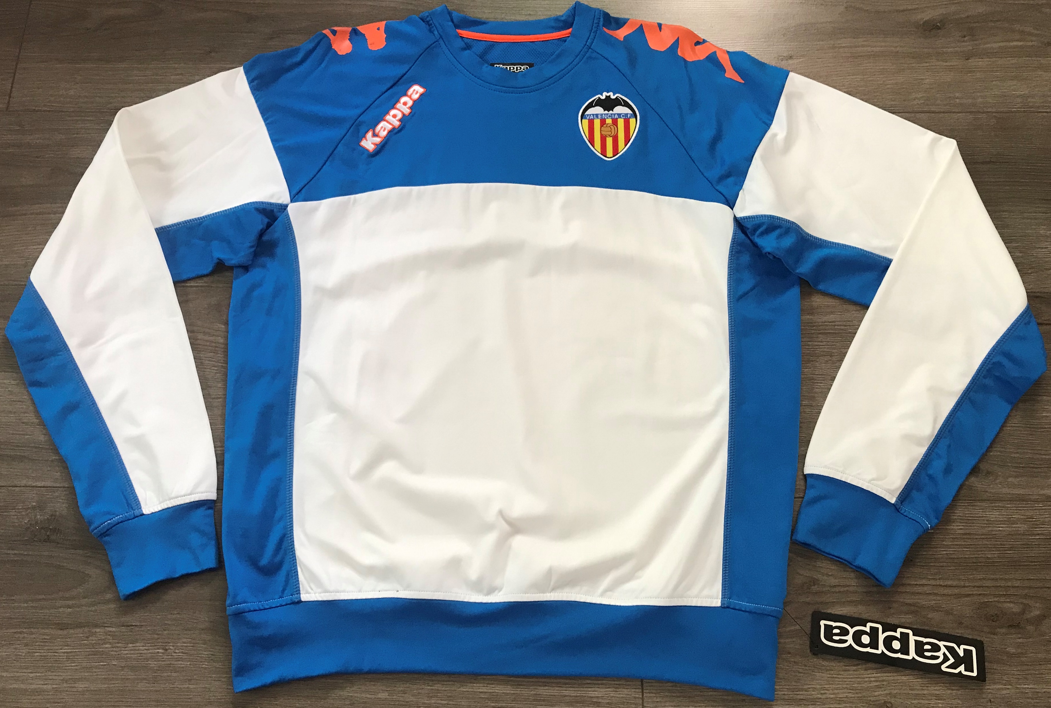 เสื้อฟุตบอล ทีมสโมสรบาเลนเซีย ชุดเสื้อจัมเปอร์ 2009/10 ใหม่ M-Size / VALENCIA Football Shirt Jumper Kit 2009/10 Jersey NEW M-Size