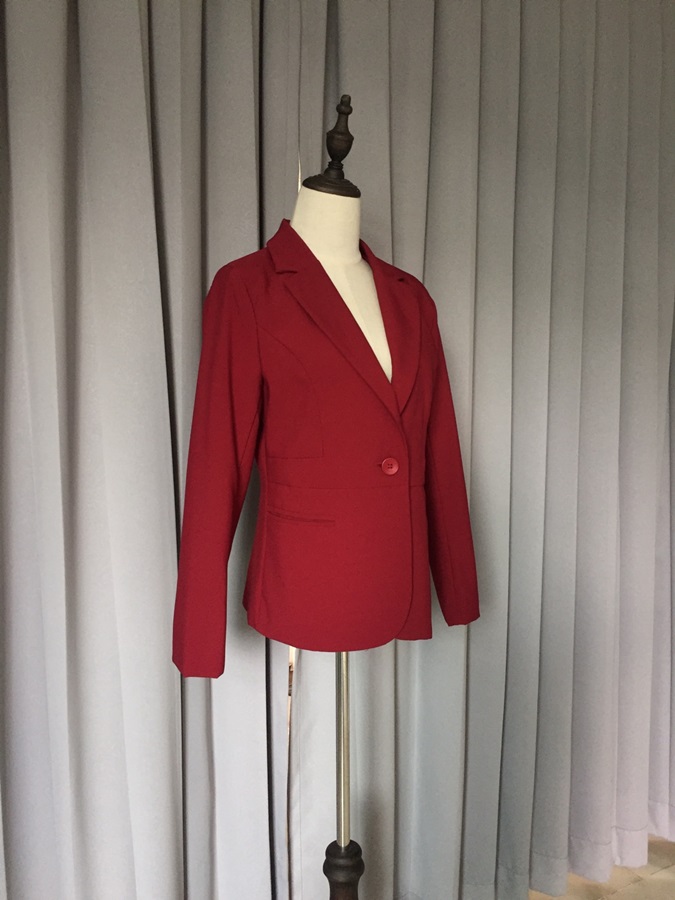 พร้อมเช่า สูทหญิง สูทสีไวน์แดง ทรงเข้ารูป สูทแฟชั่น ไซส์ XL