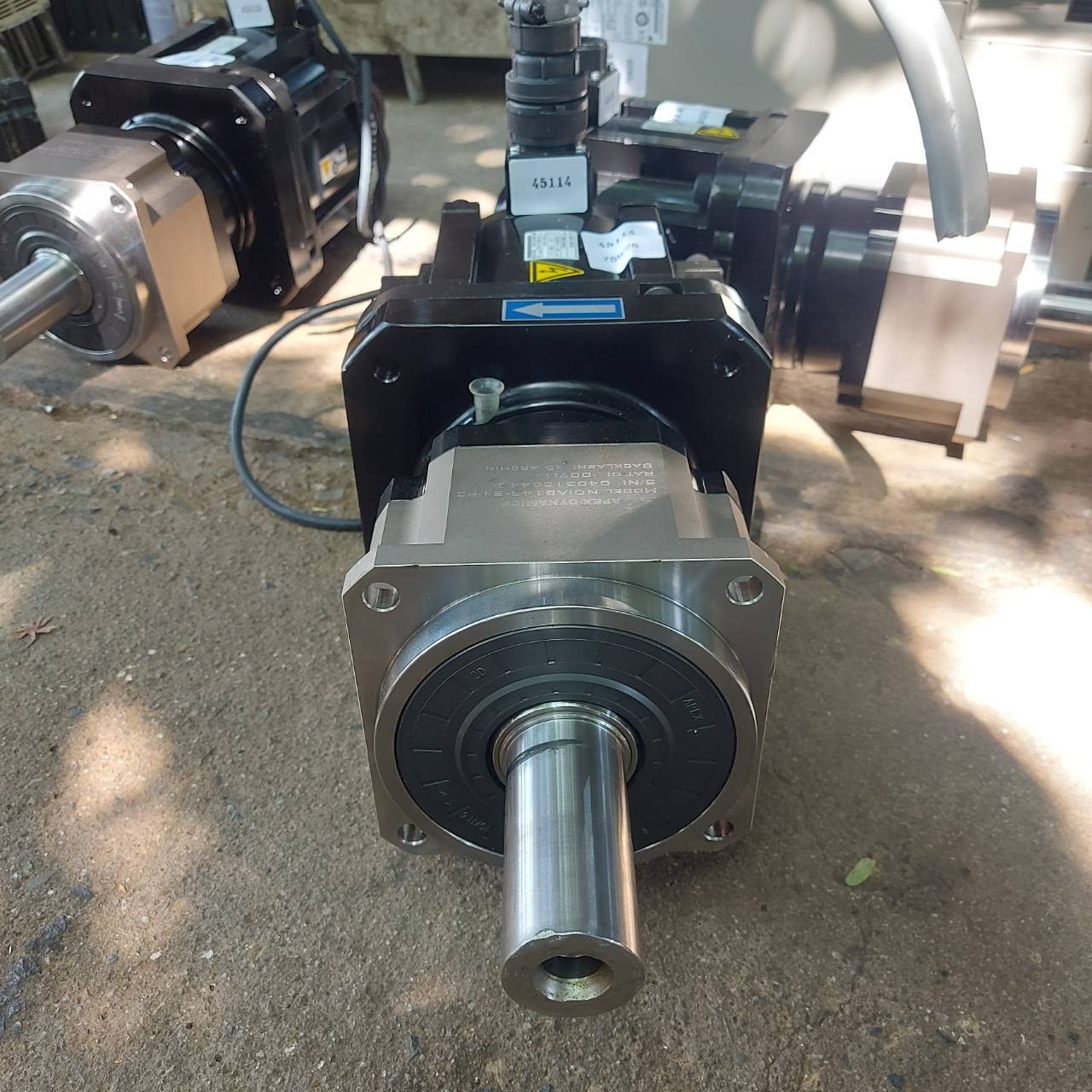 SGMGV-44ADA21 SERVO MOTOR " YASKAWA "