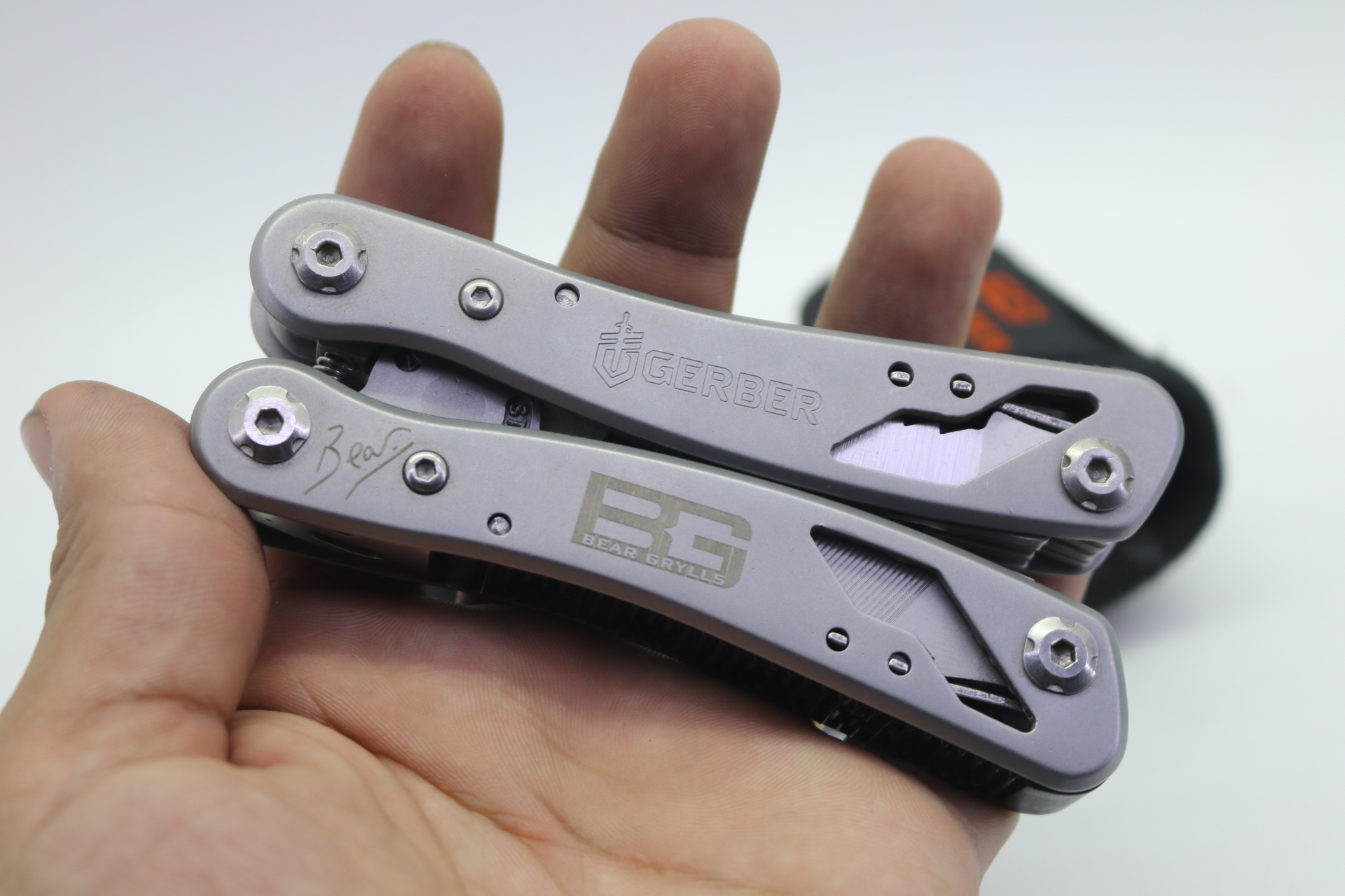 คีมเอนกประสงค์ Gerber Multitool (OEM) สีเงิน