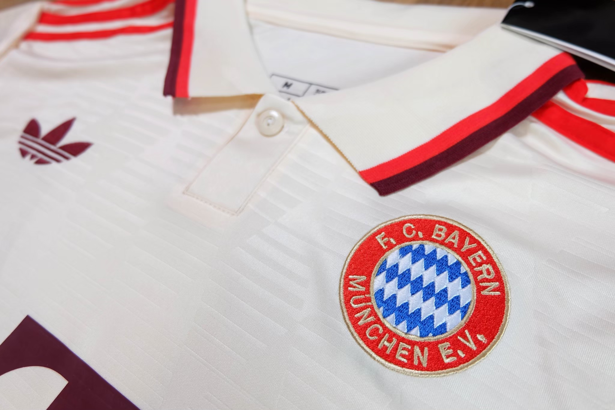 Bayern Munich Third 2024/25 Jersey เสื้อบาเยิร์น มิวนิช ฤดูกาลใหม่