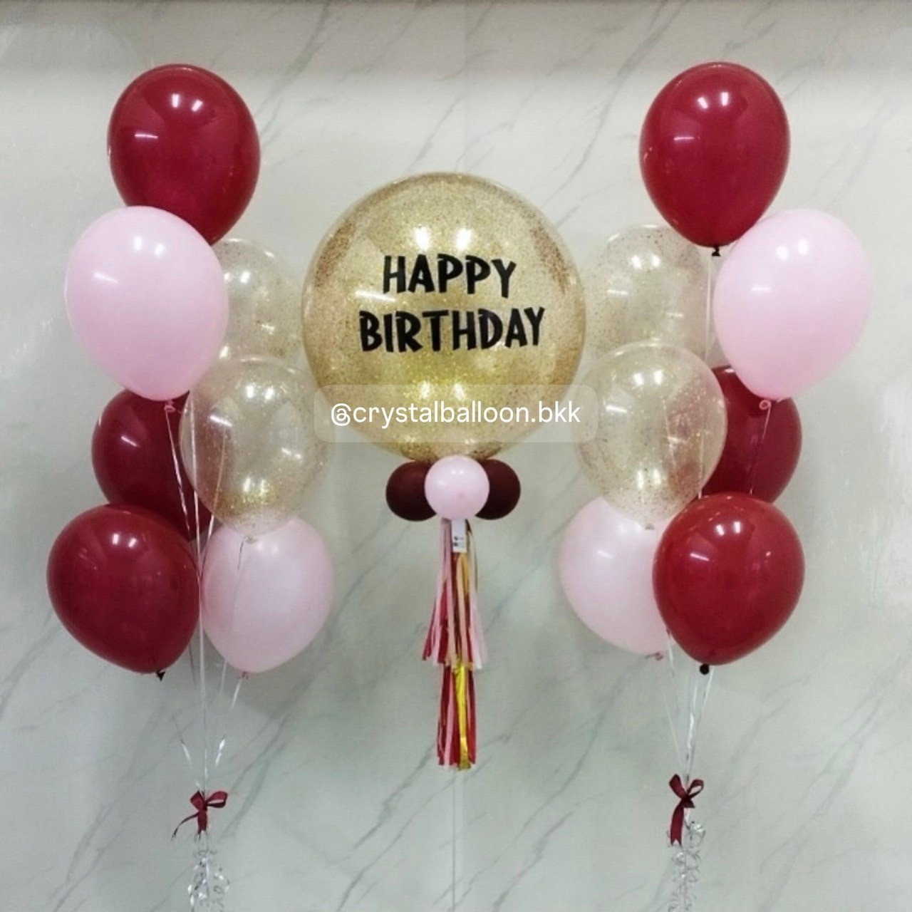 ลูกโป่ง วันเกิด Bubble ขนาด 24" พร้อมตกแต่ง ช่อลูกโป่ง 7 ลูก 2 ช่อ,ธีมสีแดง-ทอง ลูกโป่งใส ใส่กลิตเตอร์ สามารถเปลี่ยนสีลูกโป่ง/เปลี่ยนข้อความ/เปลี่ยนขนาดได้