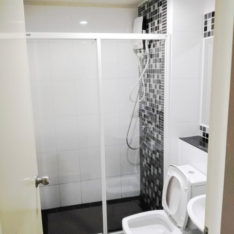 ให้เช่าคอนโด รีเจ้นท์ โฮม 10 ห้อง 33 ตรม.รีโนเวทใหม่ มีเครื่องซักผ้า ใกล้รถไฟฟ้า, ม.ราชภัฎพระนคร