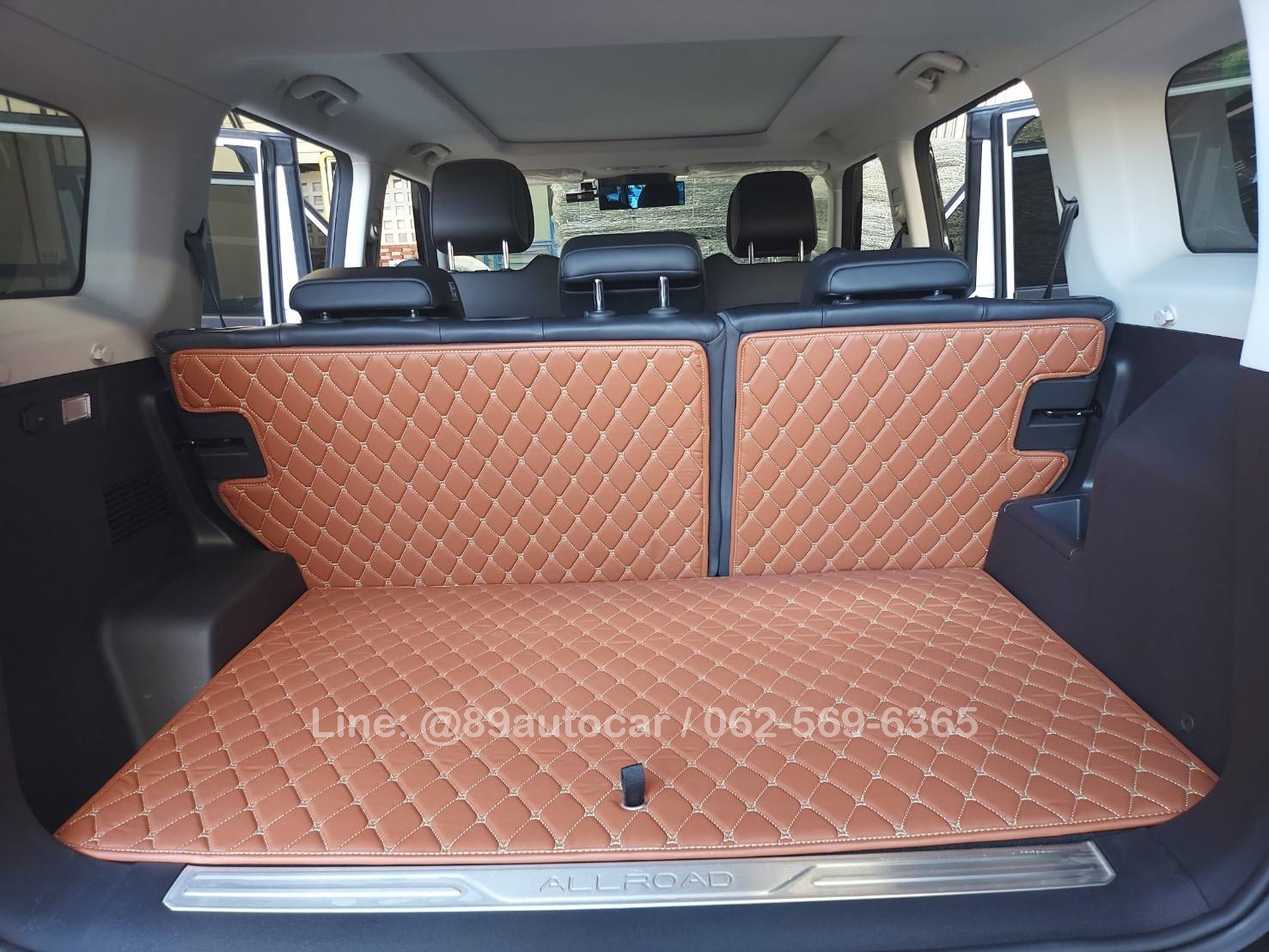 พรมปูพื้นรถยนต์ Omoda Jaecoo6 EV ปูพรม6D สีน้ำตาลเข้ม เต็มคัน