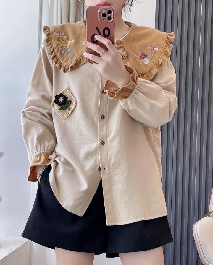 เสื้อคอบัวผ้าฝ้ายลายปัก