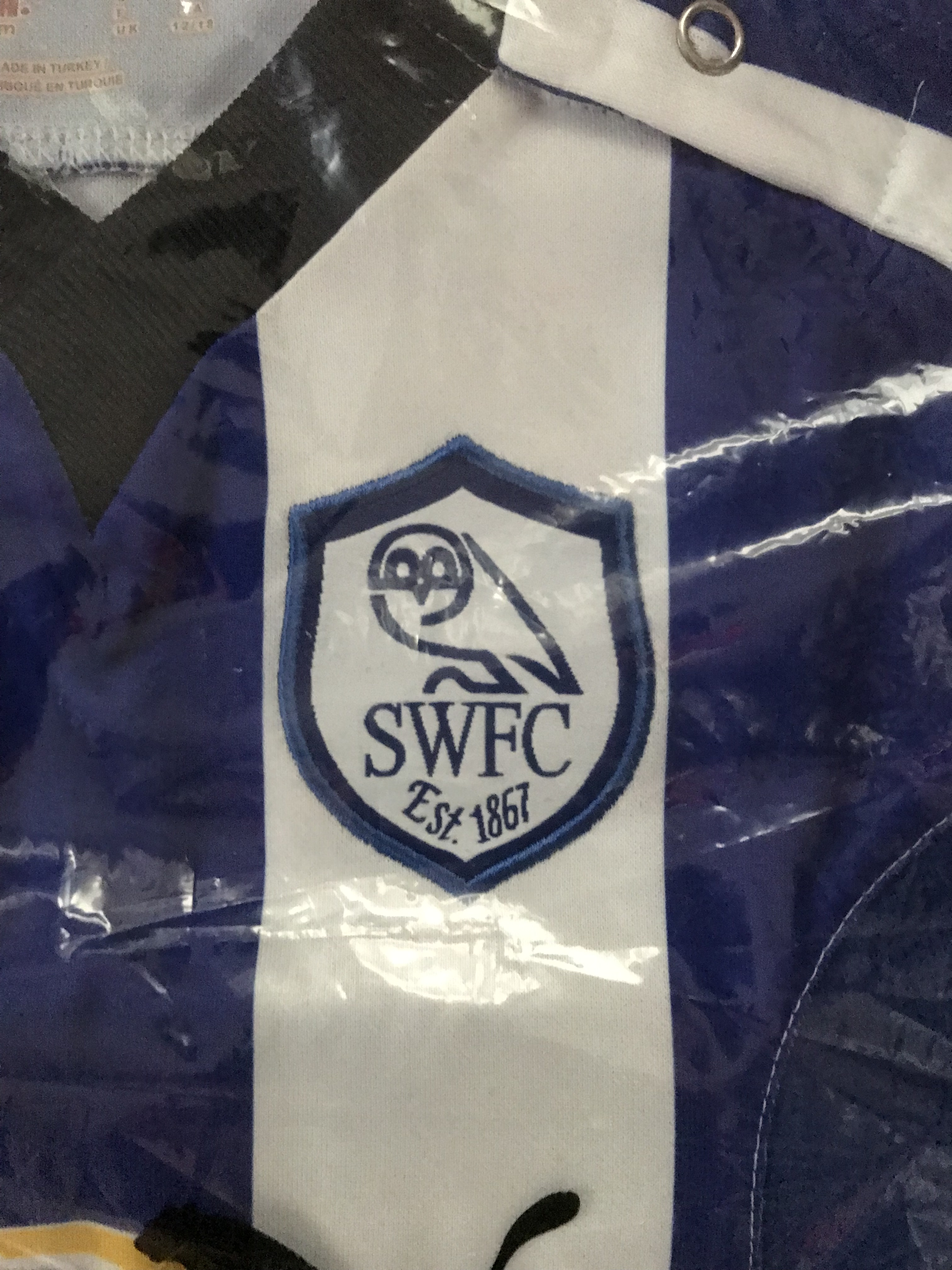 เสื้อฟุตบอล ทีมสโมสรเชฟฟิลด์ เว้นส์เดย์ ชุดเหย้า 2009/11 ใหม่ Infant 12-18 M-Size / SHEFFIELD WEDNESDAY Football Shirt Home Kit 2009/11 Jersey NEW Infant 12-18 M-Size