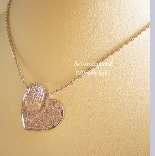 +BP419RD+++จี้เพชร cz หัวใจโค้ง+++จี้น่ารักๆๆ แบบเก๋ น่ารักมากๆๆ ฝังจิกไข่ปลา เพชรแพรวพราวเลยค่ะ รูปแบบก็น่ารัก ห้อยแล้วจะเอียงๆนิดๆดู Modern