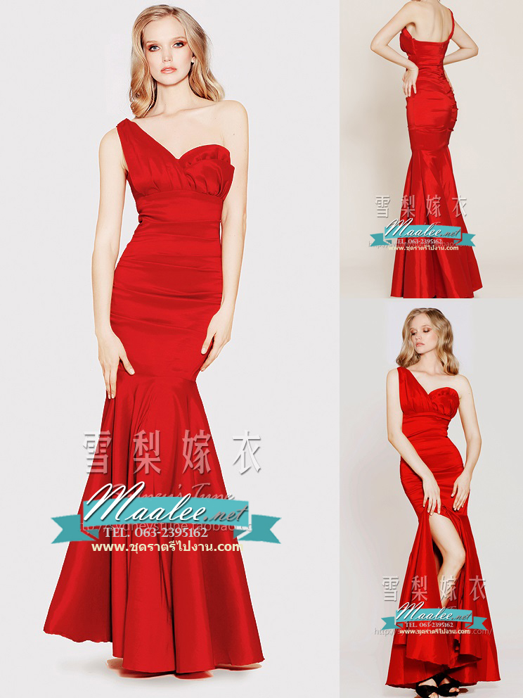 พร้อมเช่า ชุดราตรียาว เกาะอก ไหล่เดียว ทรงหางปลา ผ้าแพรยืดตามตัว แหวกหน้าขา สีแดง