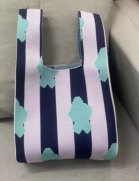 กระเป๋าถัก