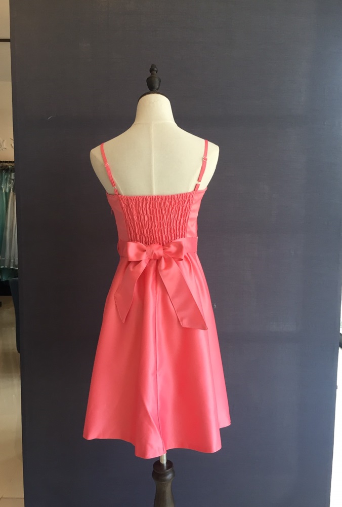 Sale พร้อมส่ง ชุดราตรีสั้น สายเดี่ยว สีโอโรส