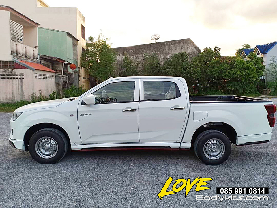 ชุดแต่ง X-TREAM D-MAX 2020 4 ประตู / CAB