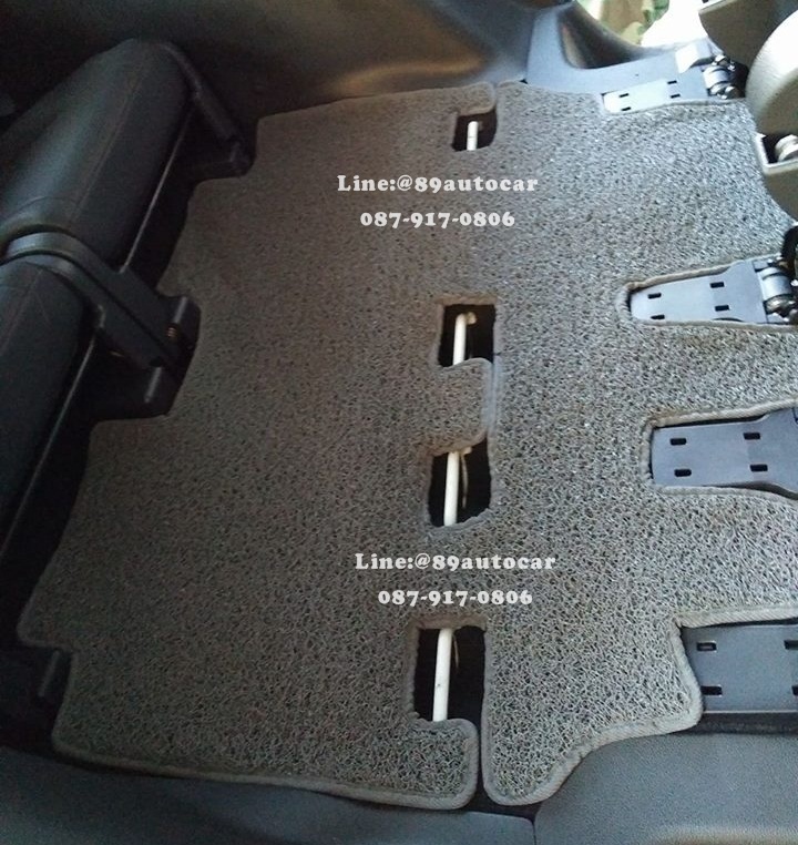 พรมดักฝุ่นปูพื้นรถยนต์ Mitsubishi Pajerosport 2016 ไวนิลสีเทาขอบเทา