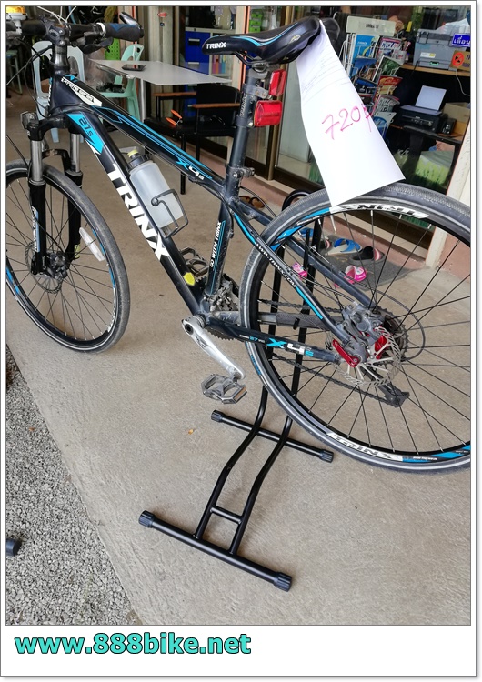 ที่จอดจักรยานแบบสอดล้อ Bicycle stand, E-HS-013 แบบมีเกี่ยวข้าง