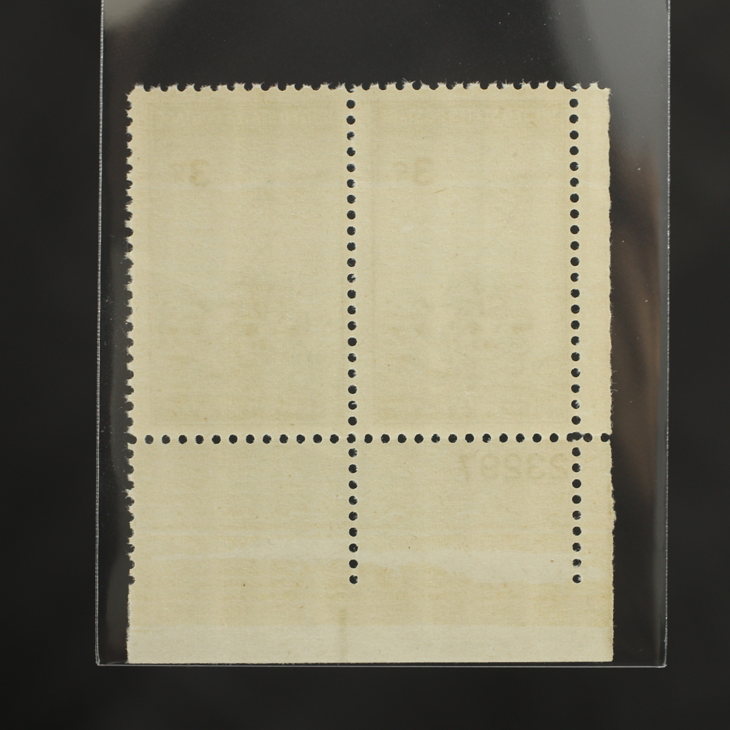 บล็อก 2 ติดเลข ซ้ายล่าง แสตมป์อเมริกา ชุด IWO JIMA (U.S. MARINES) สงครามโลกครั้งที่ 2 ปี 1945