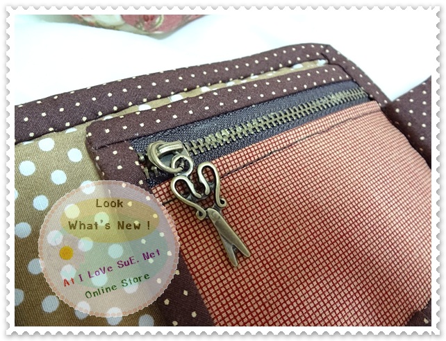 กระเป๋าสตางค์ใบสั้น มีสายคล้องมือให้ค่ะ- สินค้าสั่งทำ ส่งฟรี