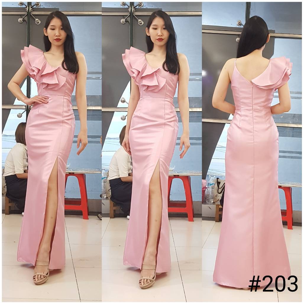 ชุดเพื่อนเจ้าสาว สีชมพู รวมแบบ ตัวอย่าง สั่งสีและแบบอื่นๆได้ เช่า 500