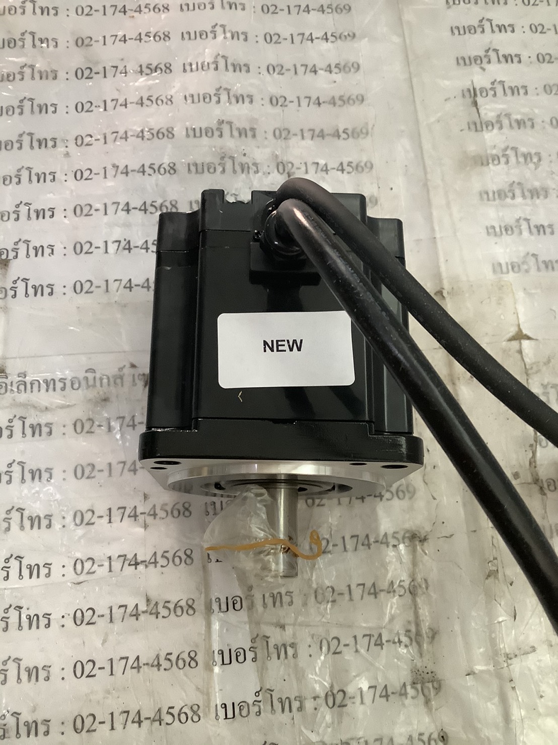 SGMP-04A312 SERVO MOTOR " YASKAWA "