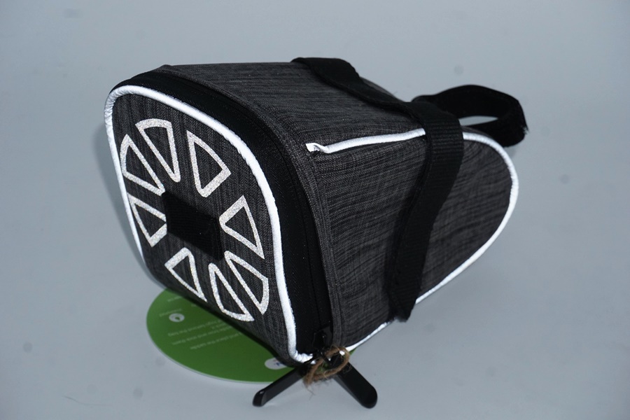 DAHON กระเป๋าใต้อานจักรยาน ของแท้ กันน้ำได้ Saddle bag ติดตั้งง่าย พร้อมแถบสะท้อนแสง