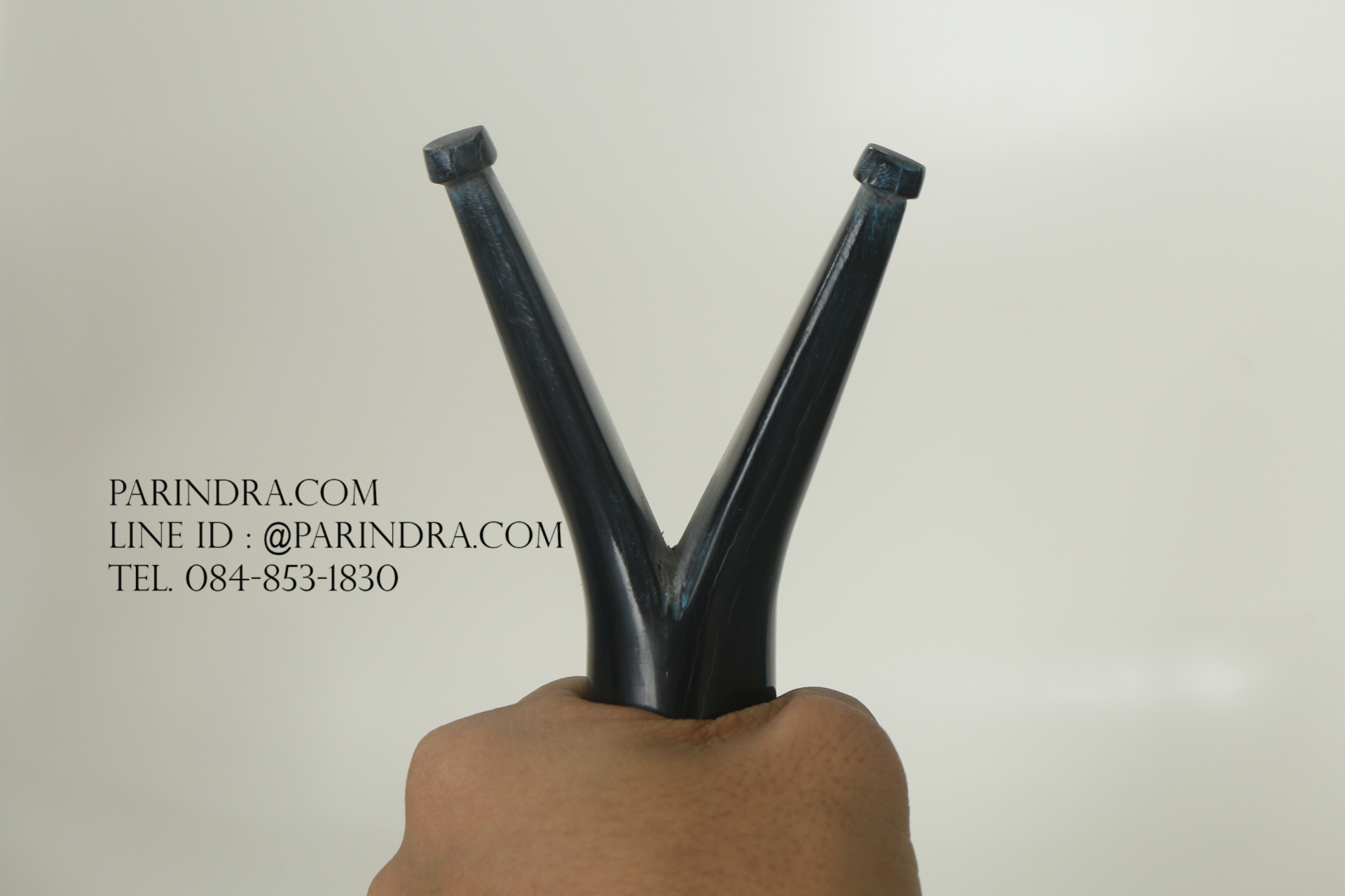 หนังสติ๊กเขาควายตัน สีดำสนิท โค้งงอ เข้ารูปสวยงาม #BAF003