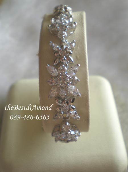 ++BC004RD+สร้อยข้อมือLuxury Flower+แบบหรูหรา อลังการ งานสวยมากๆๆ แบบสวยลงตัว ดูไฮโซสุดๆ แต่ไม่เวอร์นะคะ ใส่ออกงานได้สบายๆไม่อายใคร งานเหมือนจริงมาก