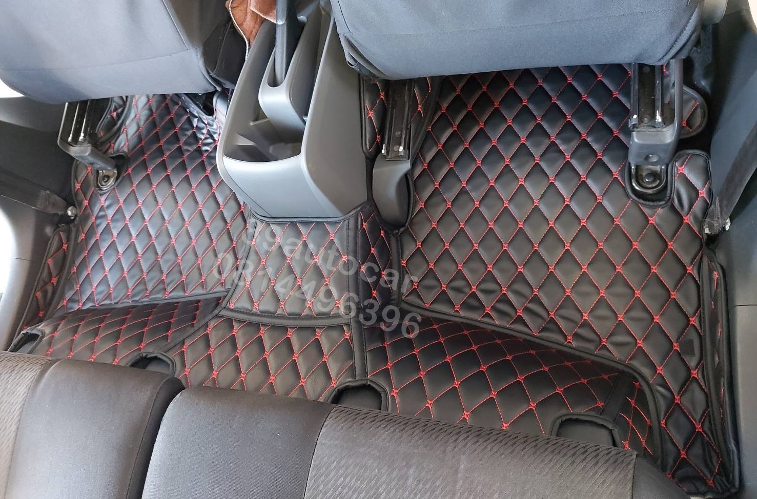 พรมปูพื้นรถยนต์ Toyota Avanza 2012 เครื่อง 1.5 CC.