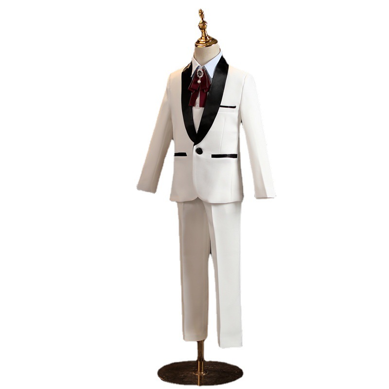 Pre-order ชุดสูทเด็กชาย สีขาว ทักซิโด้ ปกกล้วย