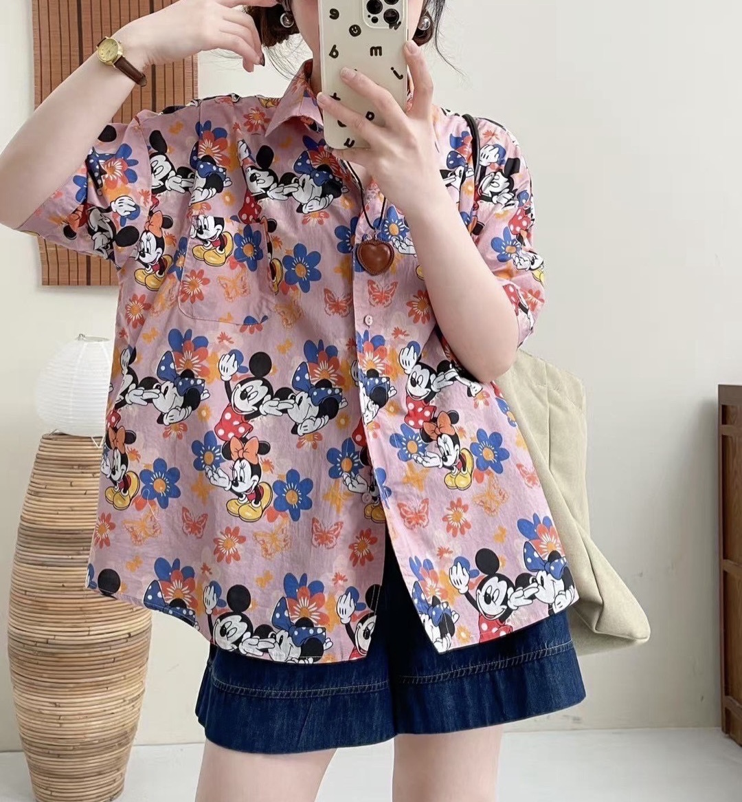 เสื้อผ้าฝ้ายลายพิมพ์