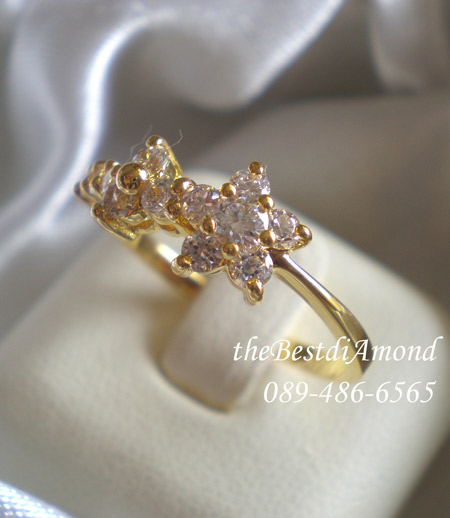 BR404+++แหวน 2 flowers in line+++ น่ารักสุดๆ กับแหวนดอกไม้ 2 ดอก วางเรียงเป็นนแถว เล่นไฟวิ๊ง แบบเก๋ไก๋ น่ารัก ทันสมัย ใส่ได้สวยทุกนิ้วเลยค่ะ