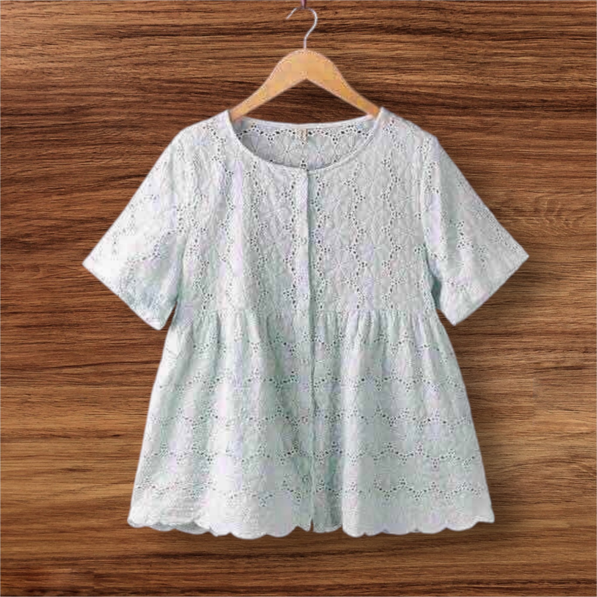 เสื้อผ้าลูกไม้นุ่ม
