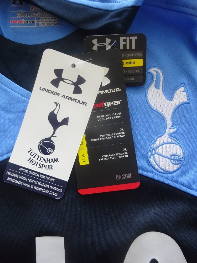 เสื้อฟุตบอล ทีมสโมสรท็อตแน่ม ฮ็อทสเปอร์ ชุดเยือน 2015/16 ใหม่ M-Size / TOTTENHAM HOTSPUR Football Shirt Away Kit 2015/16 Jersey NEW M-Size