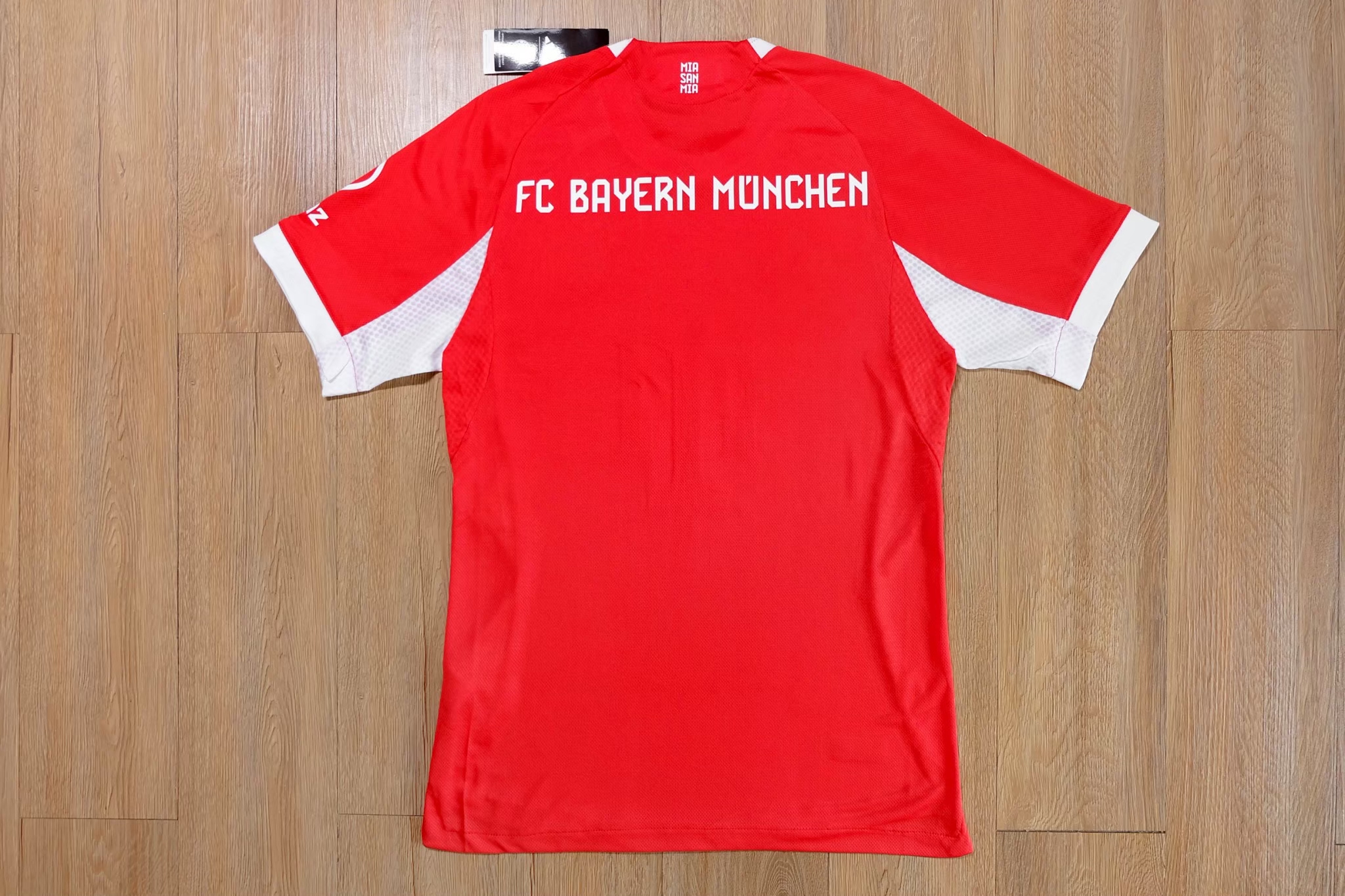 Bayern Munich 2025/26 Home Jersey Player Grade เสื้อบาเยิร์น มิวนิค เหย้า เกรดนักเตะ ฤดูกาลใหม่