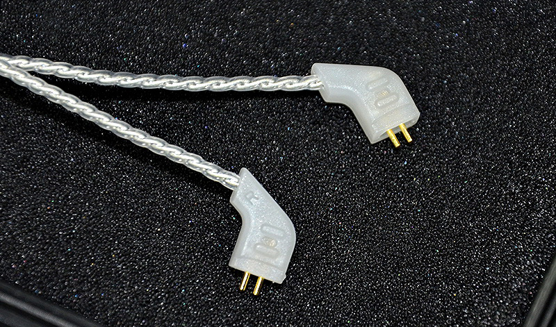 ขาย KZ สายเปลี่ยนหูฟัง KZ ZS3 , KZ ZS5 / ZST / ED12 สายทองแดงชุบเงินถัก