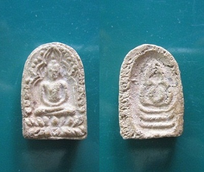 พระซุ้มกอเล็กเนื้อผงพุทธคุณ หลังแบบ ไม่ทราบเกจิสวยเก่า
