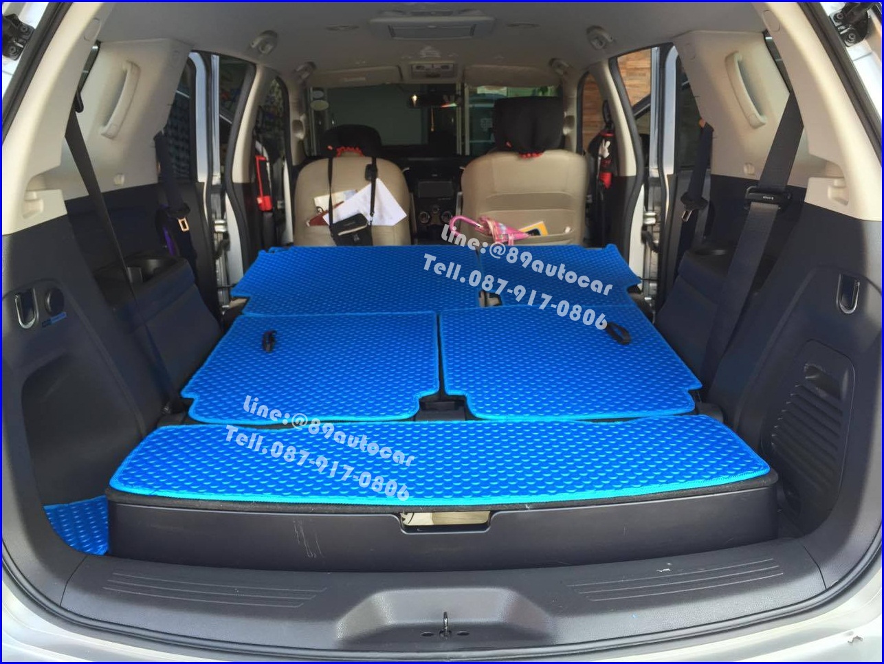 ขายยางปูพื้นรถเข้ารูป Isuzu Mu-X ลายกระดุมสีฟ้าขอบฟ้า