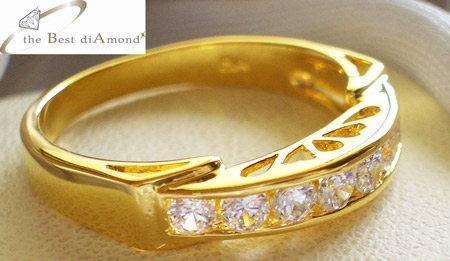 +++ แหวนแถวดูดีคะ มีลายฉลุด้านหน้า-ด้านหลัง สวยงามมากคะ งานดีมีดีไซน์คะ รหัส BR054+++