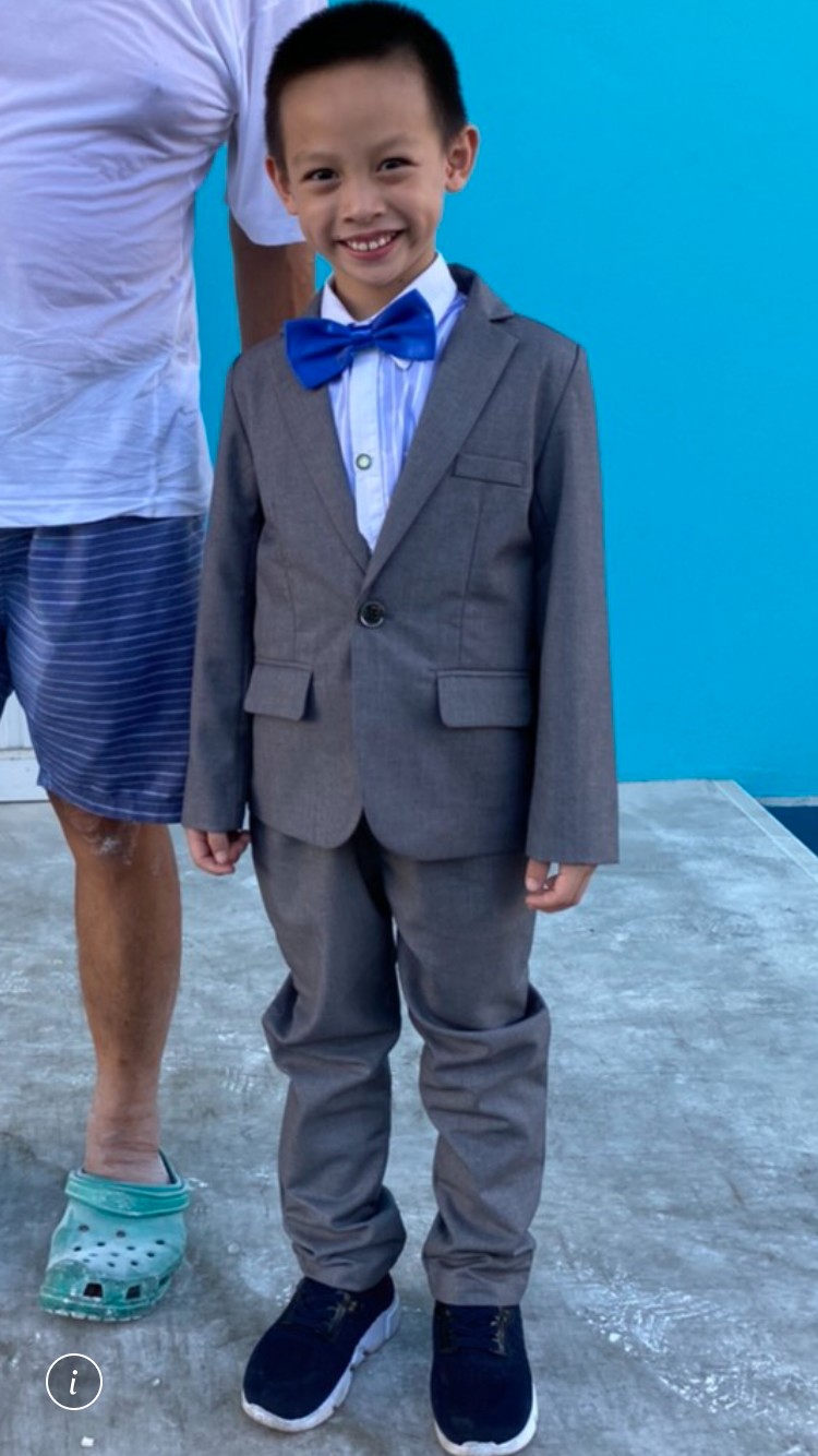 พร้อมเช่า ชุดสูทเด็กชาย สีเทา สากล ** พร้อมเช่าไซส์ 110,120,130, 140**