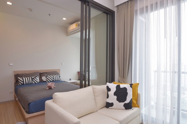 ให้เช่าคอนโด เอ็ม จตุจักร ชั้น 29 ห้อง 32.75 ตรม.เฟอร์ครบ ใกล้ BTS และ MRT พร้อมอยู่ เลี้ยงสัตว์ได้