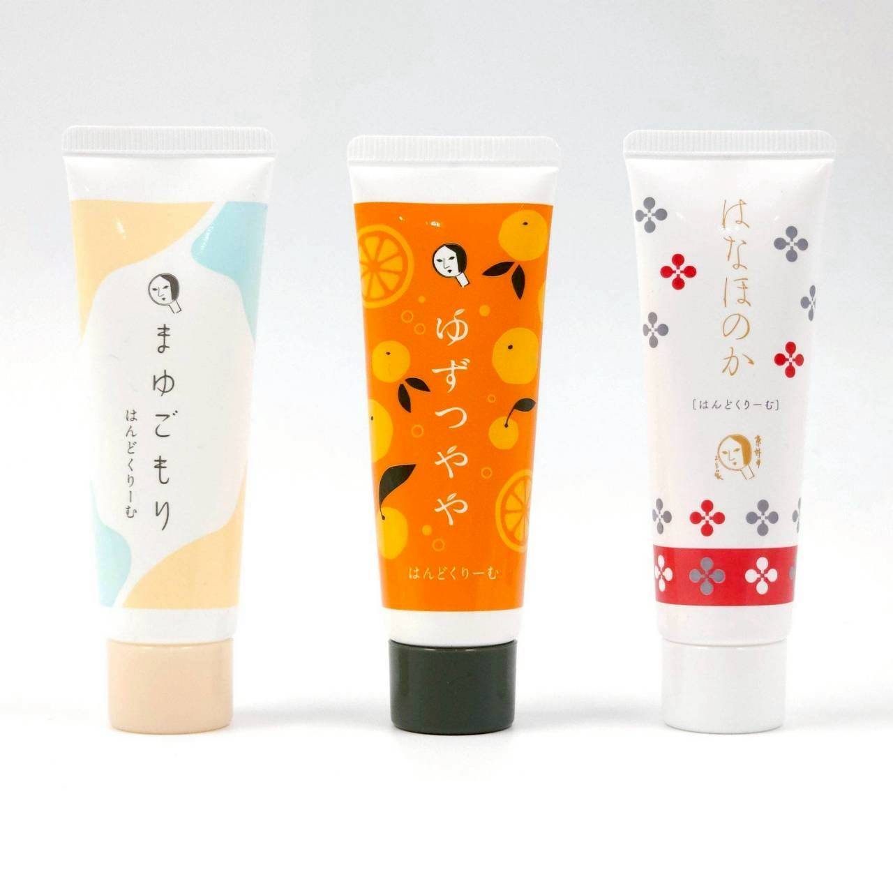 Yojiya ครีมทามือขนาด 30g Hand Cream Yuzu Tsuya / Mayugomori / Hanahonoka
