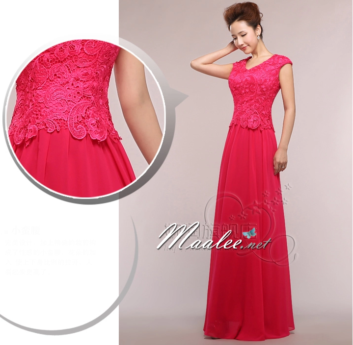 พร้อมเช่า ชุดราตรียาว สีโอรส แต่งลูกไม้ฉลุ กระโปรงผ้าชีฟองพลิ้วสวย