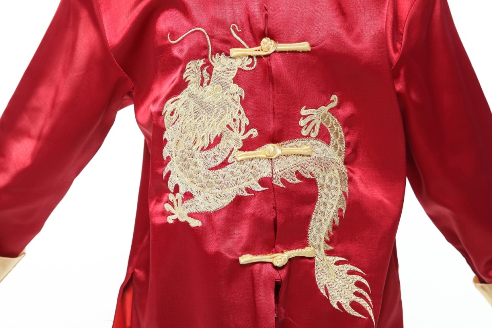 Pre-order ชุดจีนชายเด็ก เสื้อคอจีน ผ้าไหมจีน สีทอง ปักลายมังกร