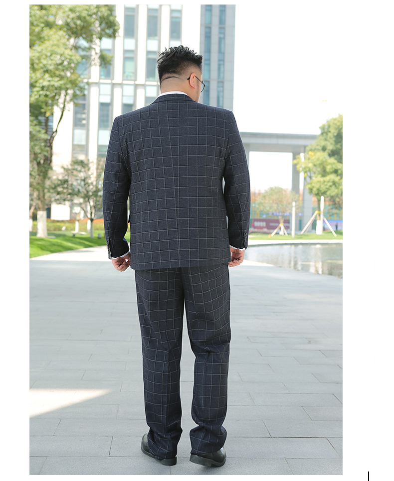 Pre-order ชุดสูทชาย พลัสไซส์ ลายตารางสีกรมท่า
