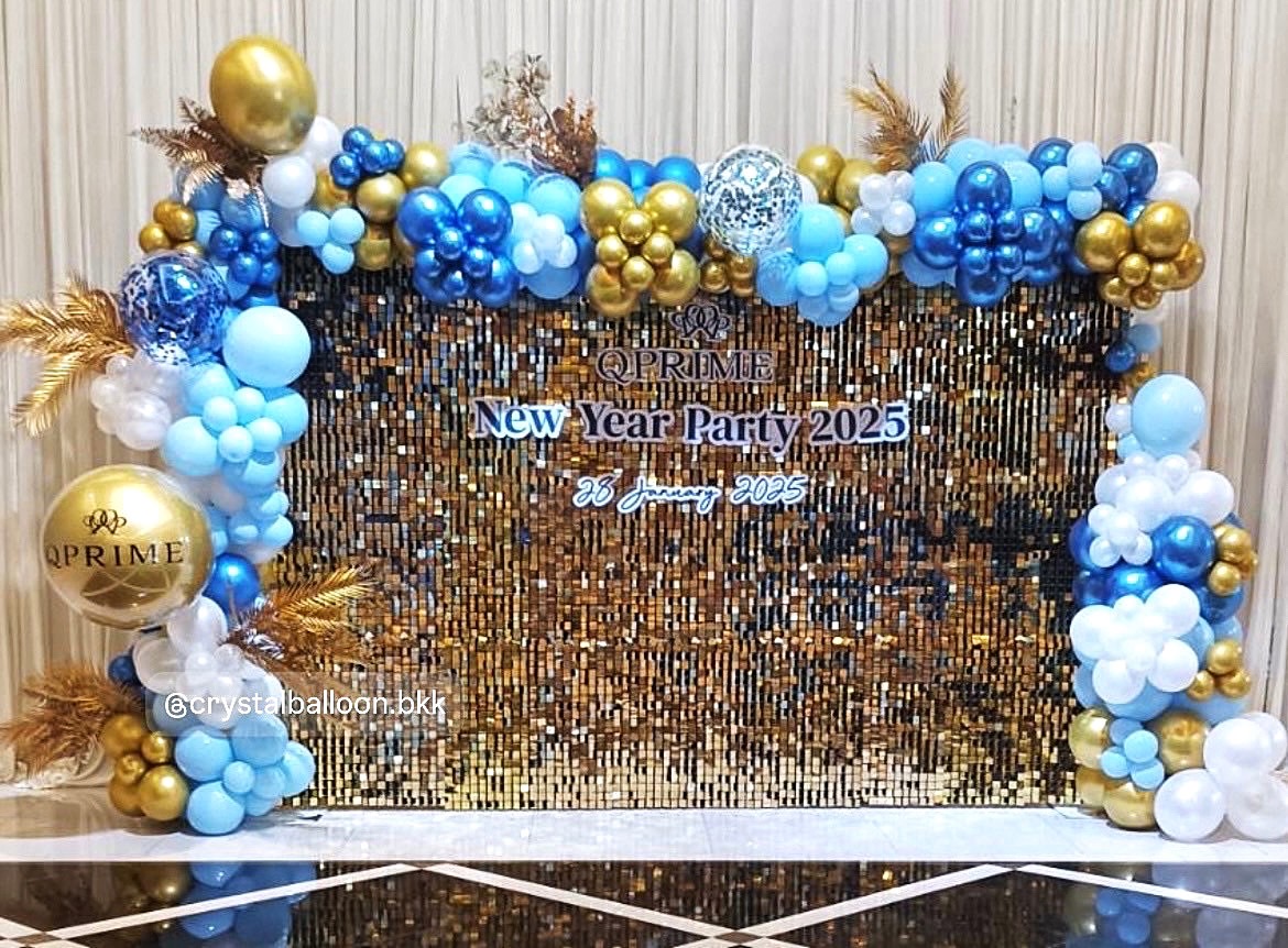 Organic Backdrop งานเลี้ยงสังสรรค์ ฉากสีทองวิบวับ ลูกโป่ง โทนสีน้ำเงินโครเมี่ยม ฟ้าพาสเทล ขาว ทองโครเมี่ยม ออแกรนิค ตกแต่ง ภายในงาน พร้อมตกแต่ง (ราคายังไม่รวม Stand และ ตัวโน๊ต) สามารถเปลี่ยนสีลูกโป่งได้