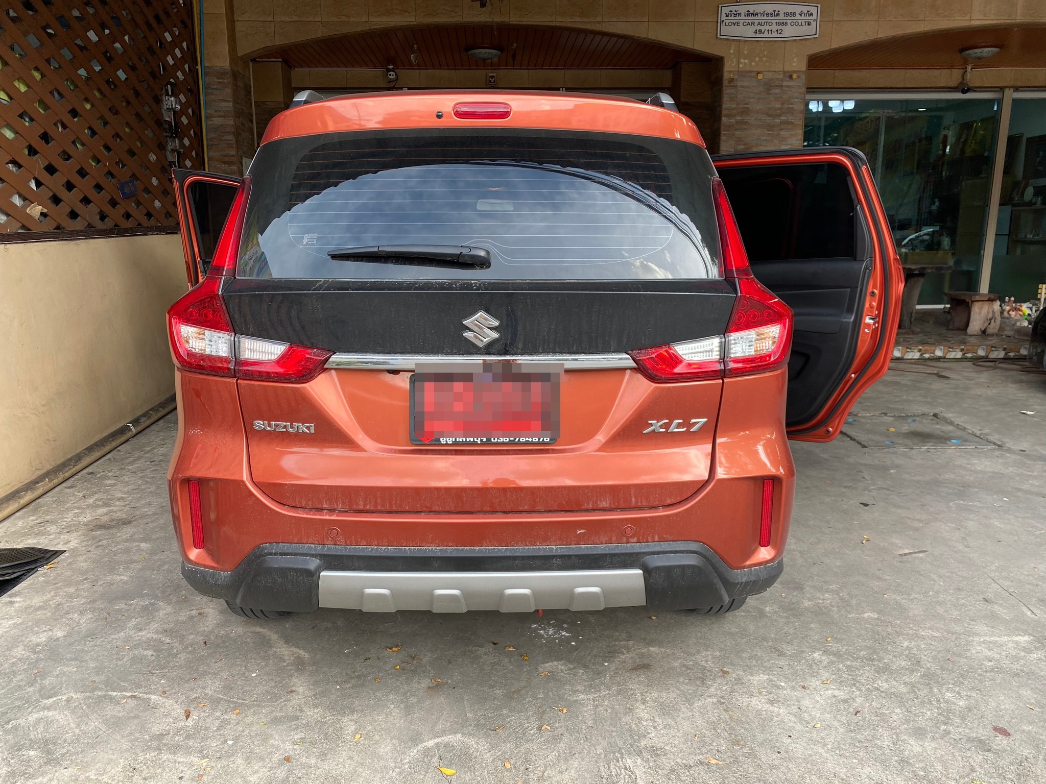 พรม6D ปูพื้นรถ All New Suzuki XL7 2020 เข้ารูป เต็มคัน