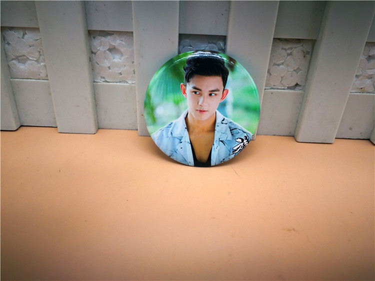 Photobook อู๋เหล่ย (Wu lei) +กรอบรูป พร้อมของแถมในเซต