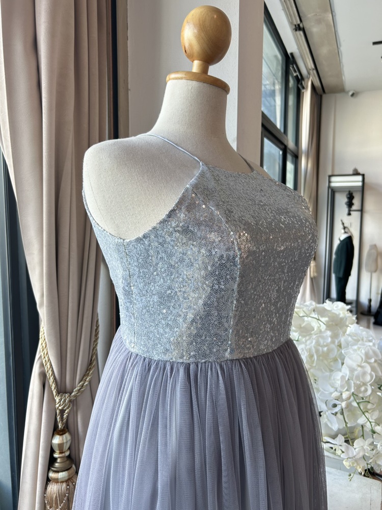 พร้อมเช่า ชุดราตรีสั้น สายเดี๋ยว เทาเงิน plus size