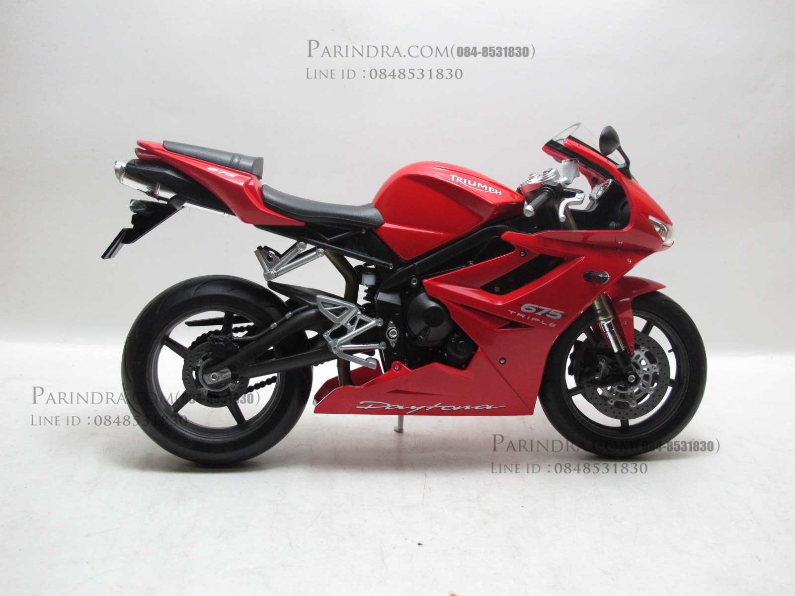 โมเดลรถบิ๊กไบค์ TRIUMPH 675 สีดำแดงสวยมากๆครับมีคลิปรีวิว