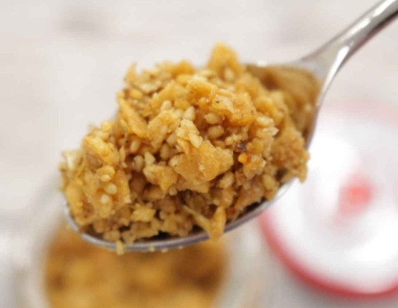 Momoya garlic butter 80g กระเทียมทอดกรอบรสเนยขนาด 80 กรัม